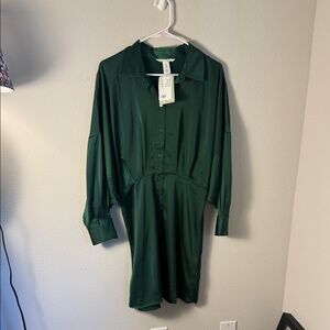 H&M Elegant Green Women's Dress medium NWT